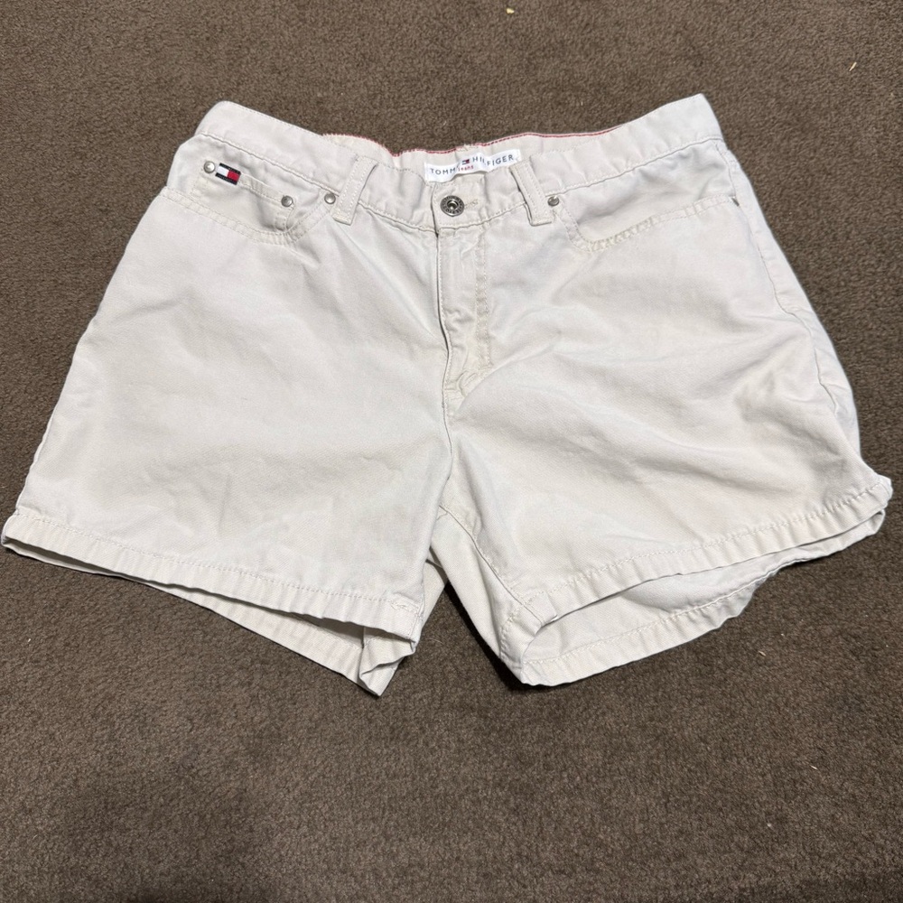 Tommy Hilfiger Cream Women's Shorts